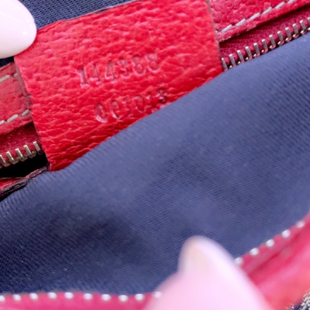 Gucci GG canvas crossbody 144388-Code
